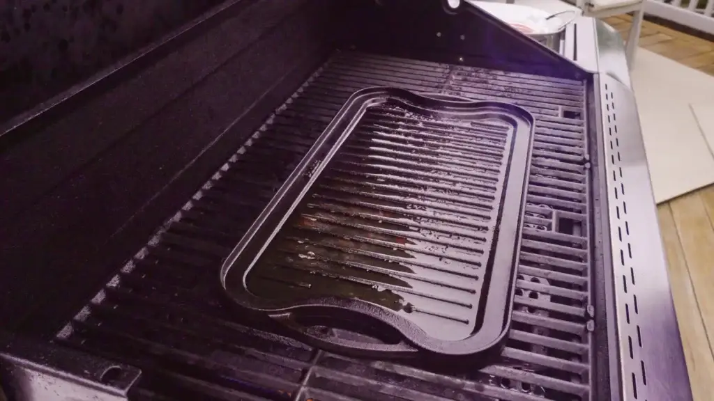 How to Clean a Charcoal Grill
