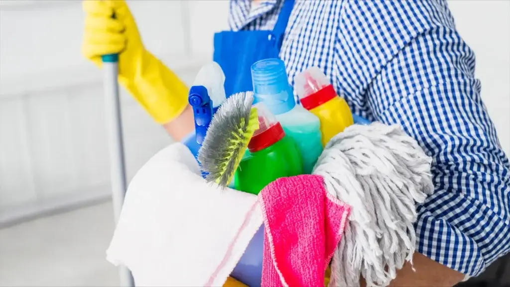 weekly cleaning service